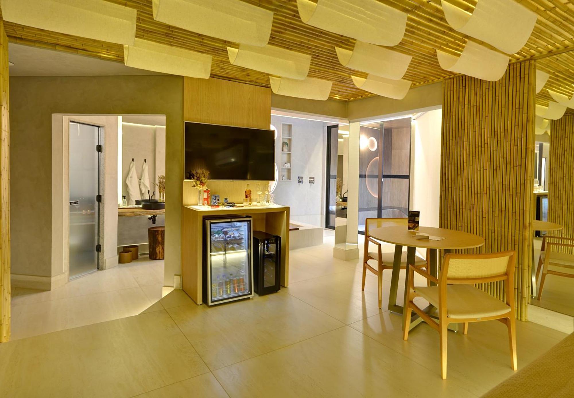 Palacio Oasis (Adults Only) Uberlandia Ngoại thất bức ảnh